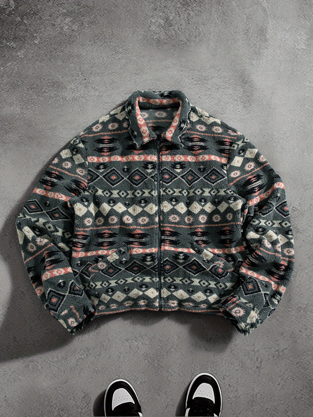 Men's Boxy Teddy Fleece Jacket with Full Zip and Welt Pockets