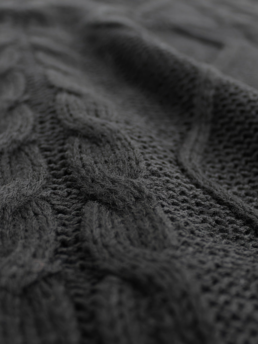 Women's Cable-Knit V-Neck Sweater Vest in a Relaxed Fit