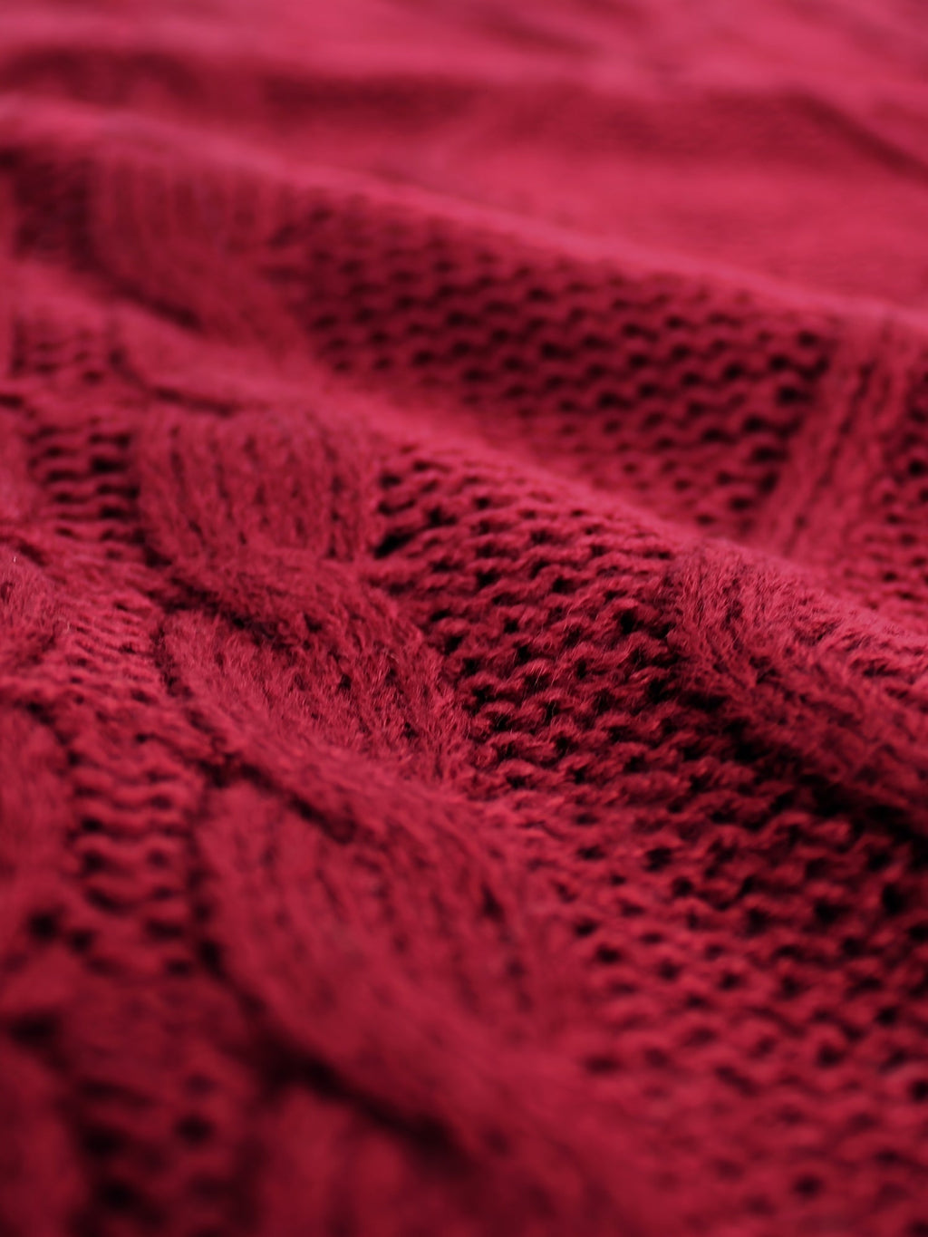 Women's Cable-Knit V-Neck Sweater Vest in a Relaxed Fit