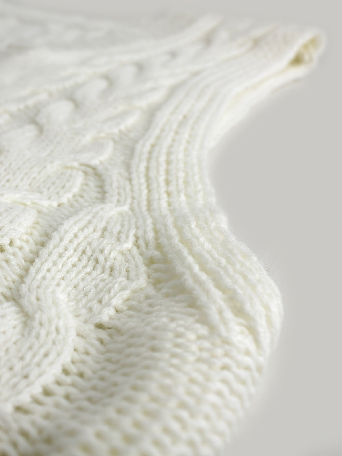 Women's Cable-Knit V-Neck Sweater Vest in a Relaxed Fit