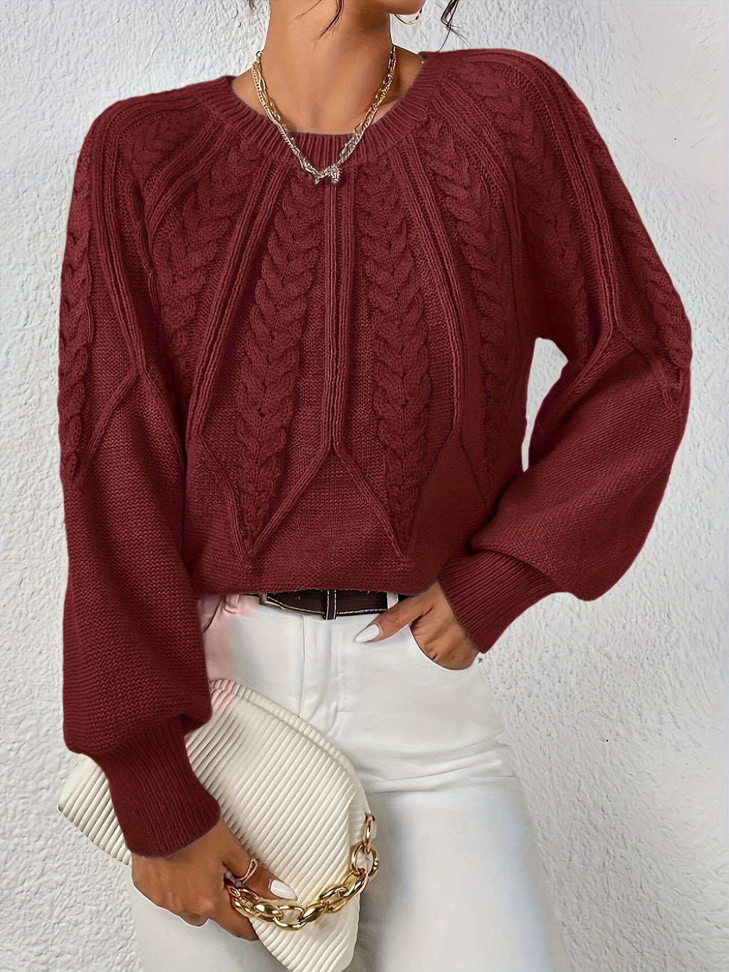 Women's Relaxed Cable-Knit Sweater with Raglan Sleeves and Ribbed Hem