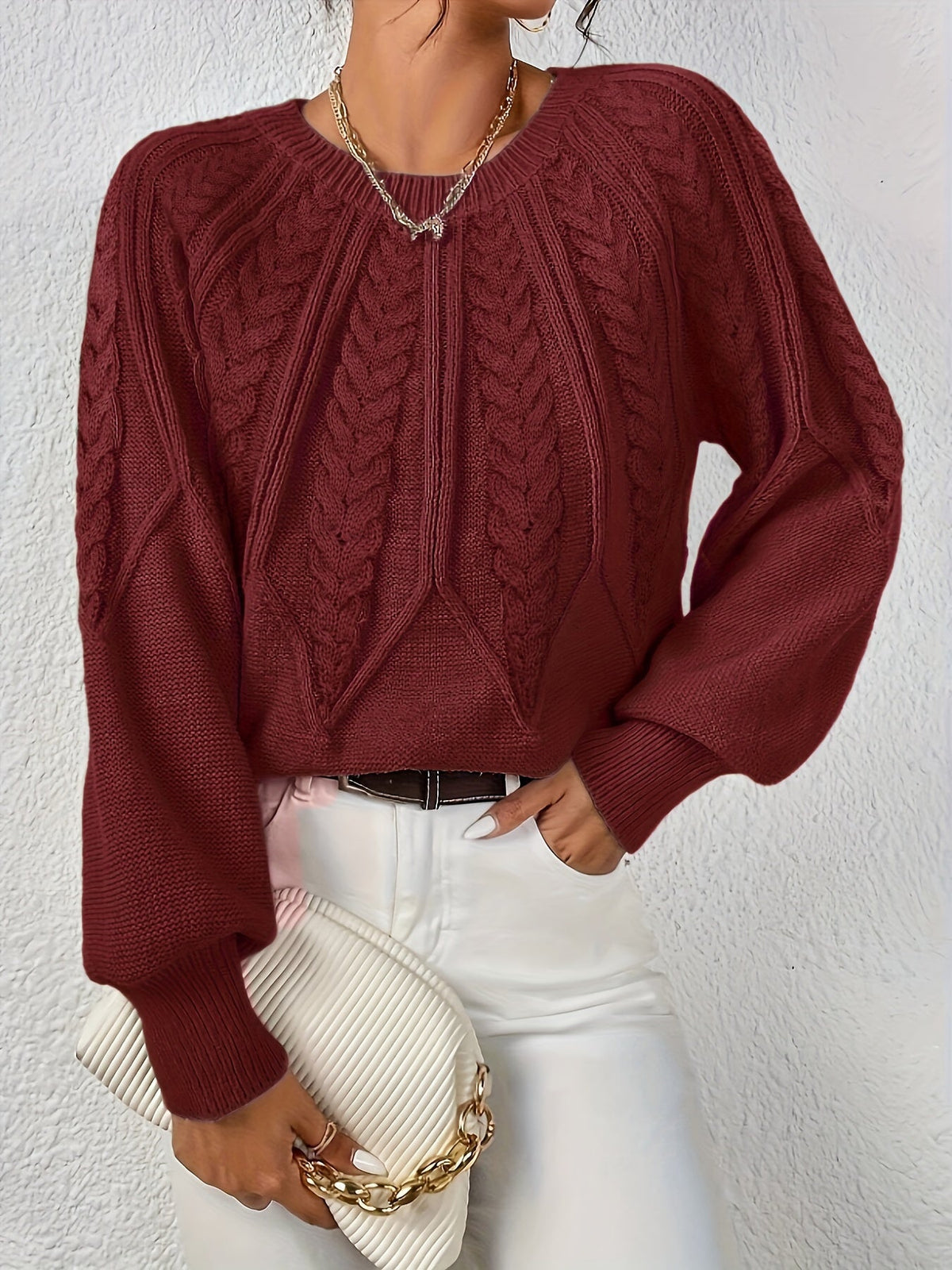 Women's Relaxed Cable-Knit Sweater with Raglan Sleeves and Ribbed Hem