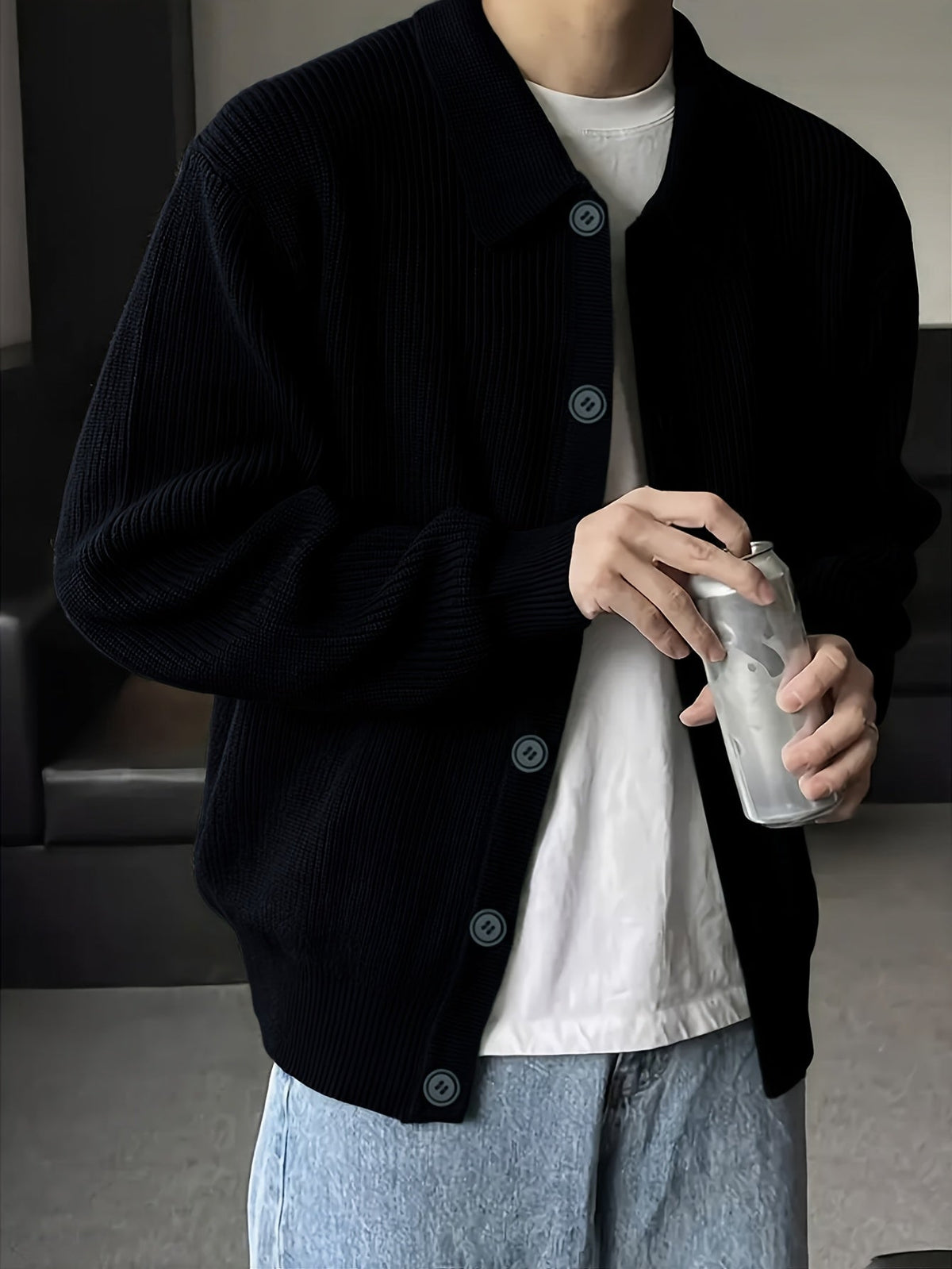 Men's Roomy Collared Button-Up Knit Cardigan