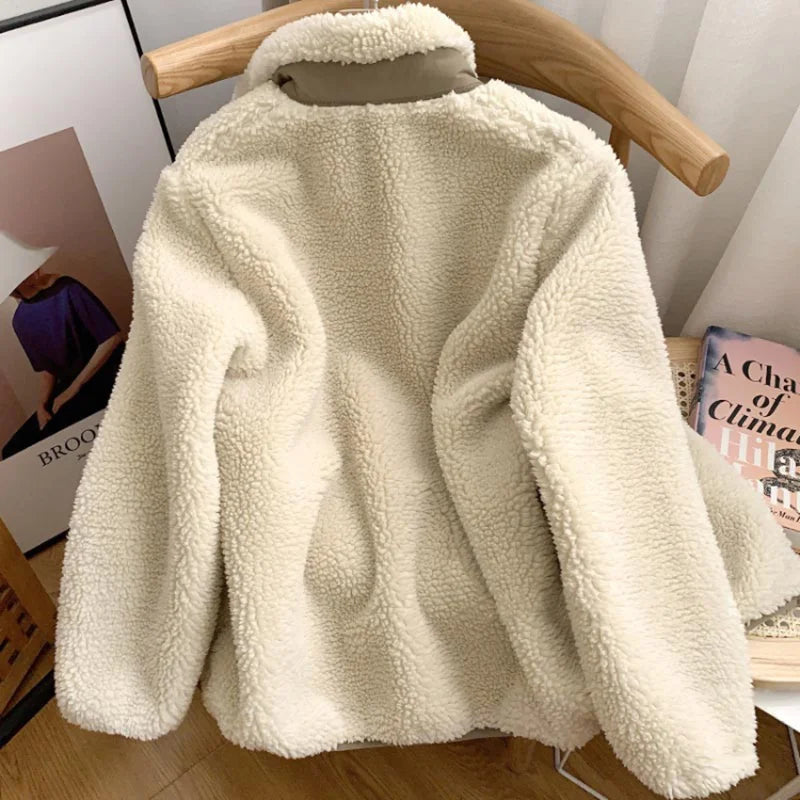 Women's Relaxed Teddy Fleece Jacket with High Collar and Zip Front