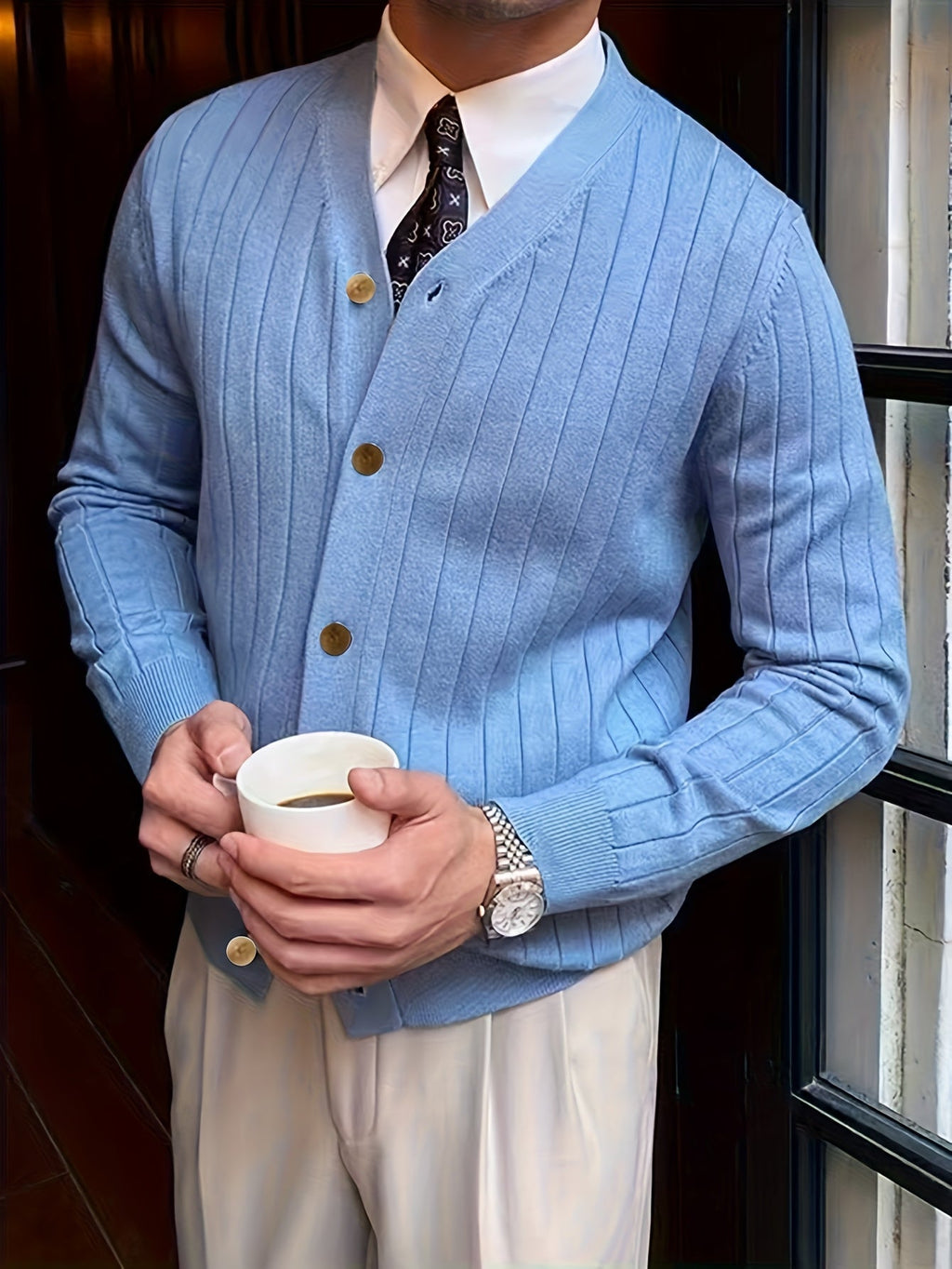 Men's Relaxed Button-Up Cardigan Sweater for Cool Mornings