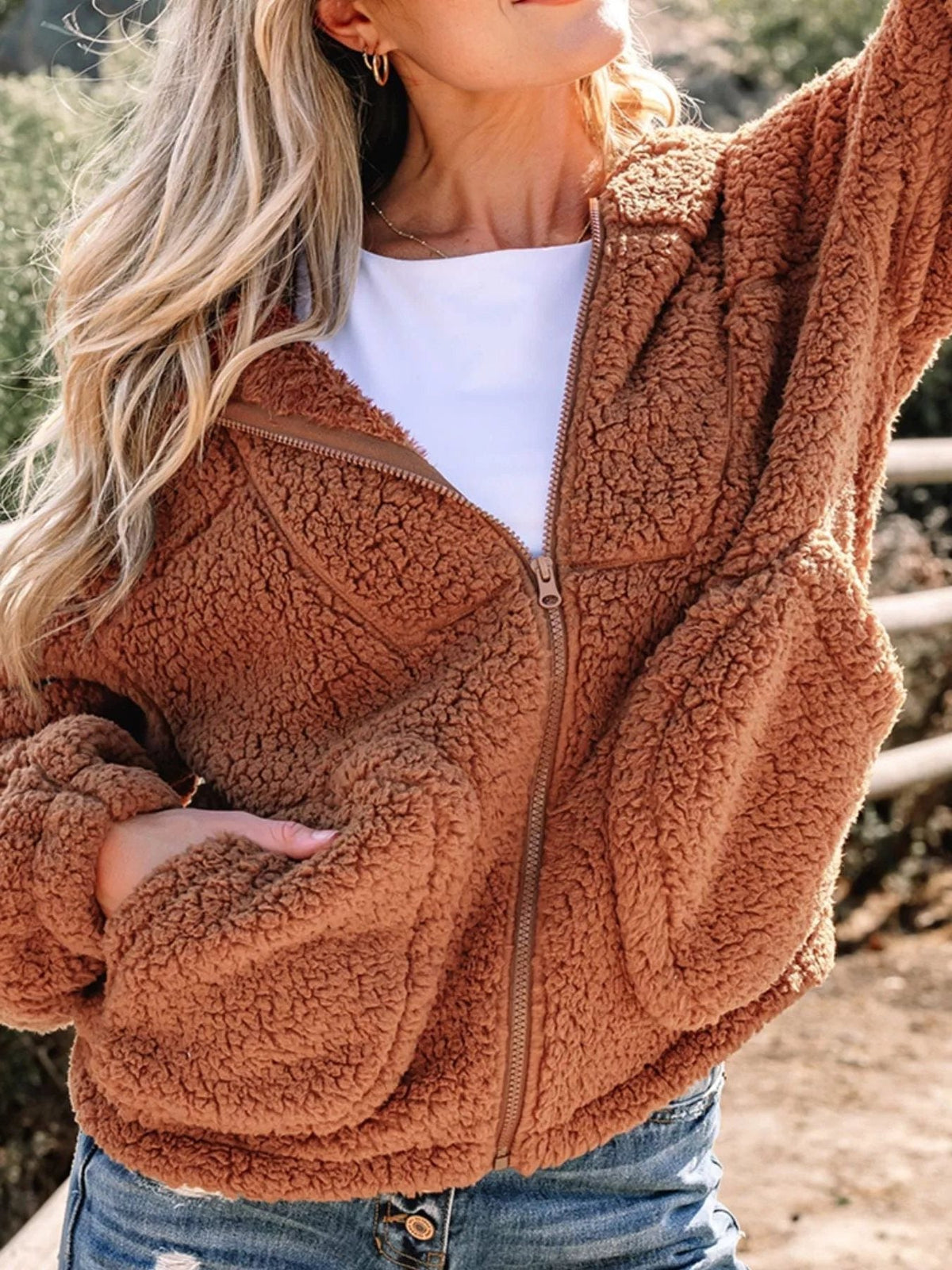 Women's Plush Teddy Zip-Up Jacket with Relaxed Oversized Fit
