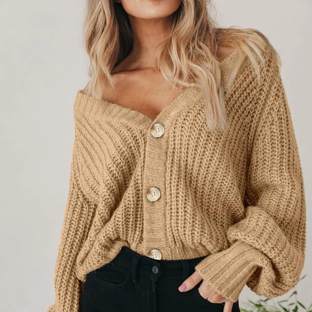 Women's Voluminous-Sleeve Cropped Cardigan in Thick Chunky Knit