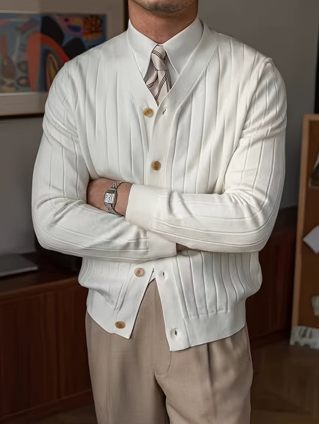 Men's Relaxed Button-Up Cardigan Sweater for Cool Mornings