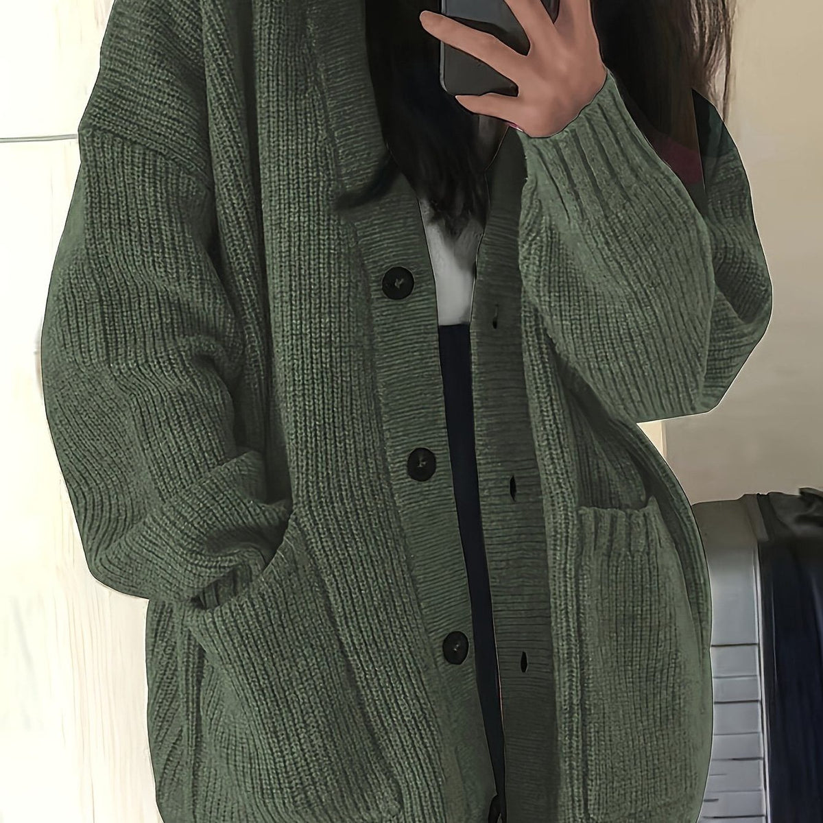 Women's Oversized Chunky Button-Front Cardigan for Cool Mornings