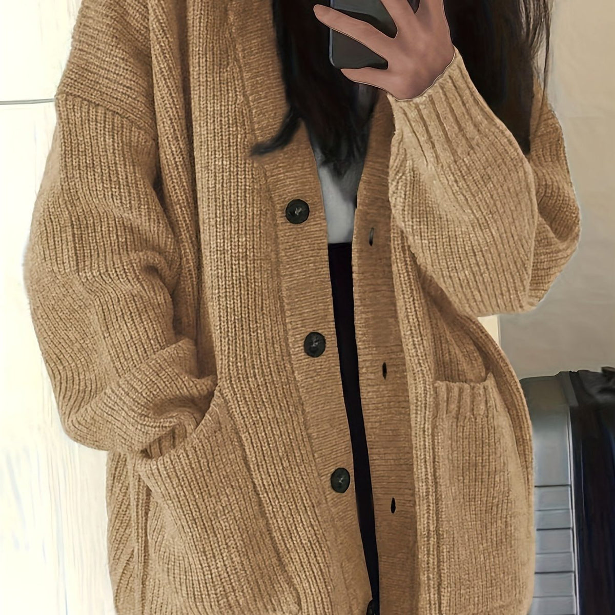 Women's Oversized Chunky Button-Front Cardigan for Cool Mornings