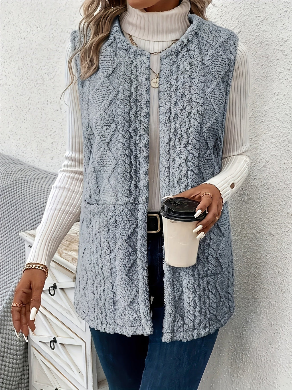 Women's Open Plush Layering Vest with Two Front Pockets
