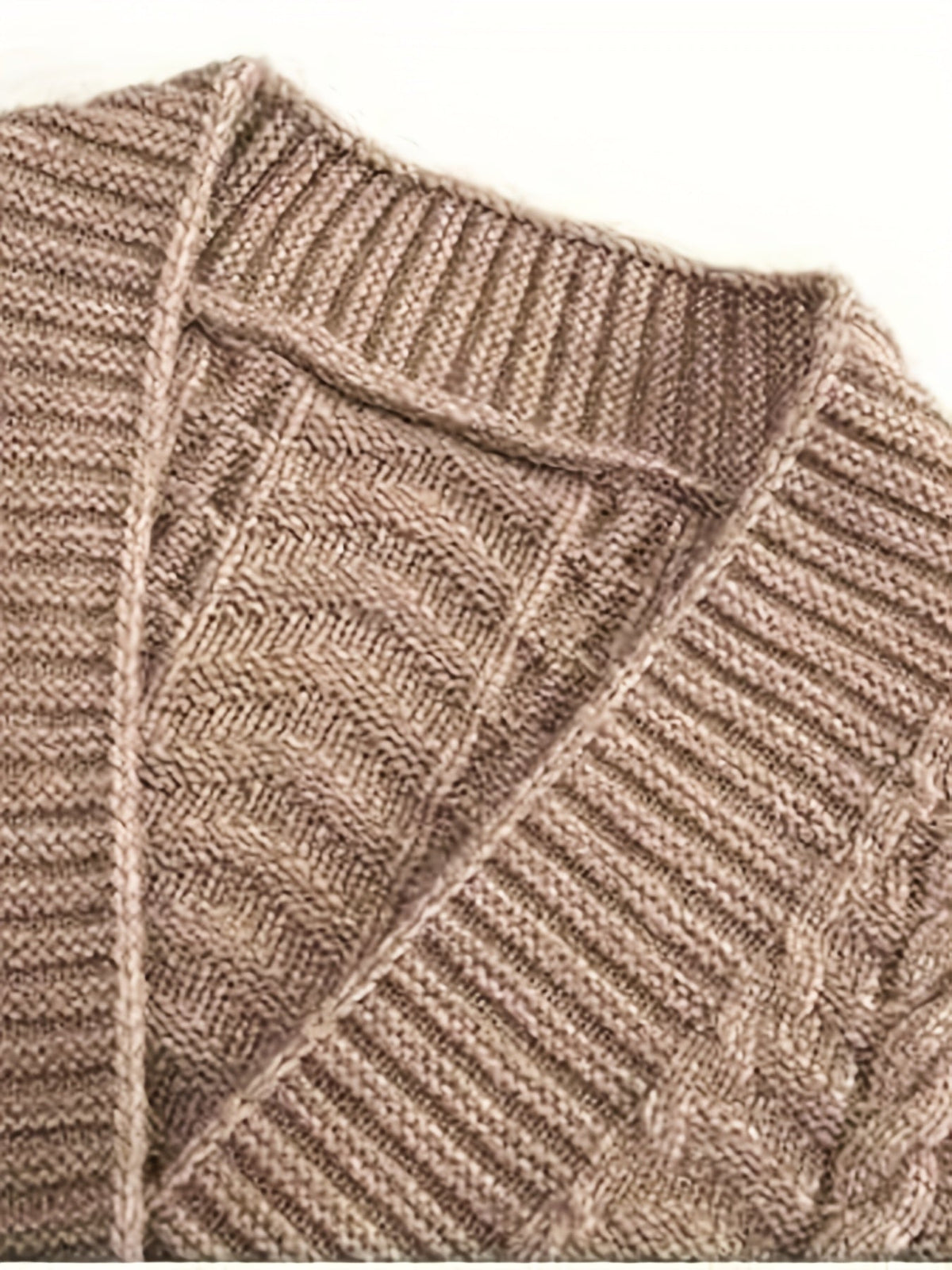 Women's Cable-Knit Long Cardigan with Buttons and Front Pockets
