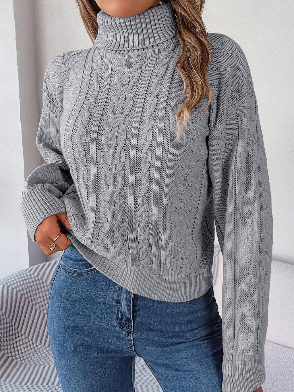 Women's Tuck-In Turtleneck Sweater with Raised Cable Detail