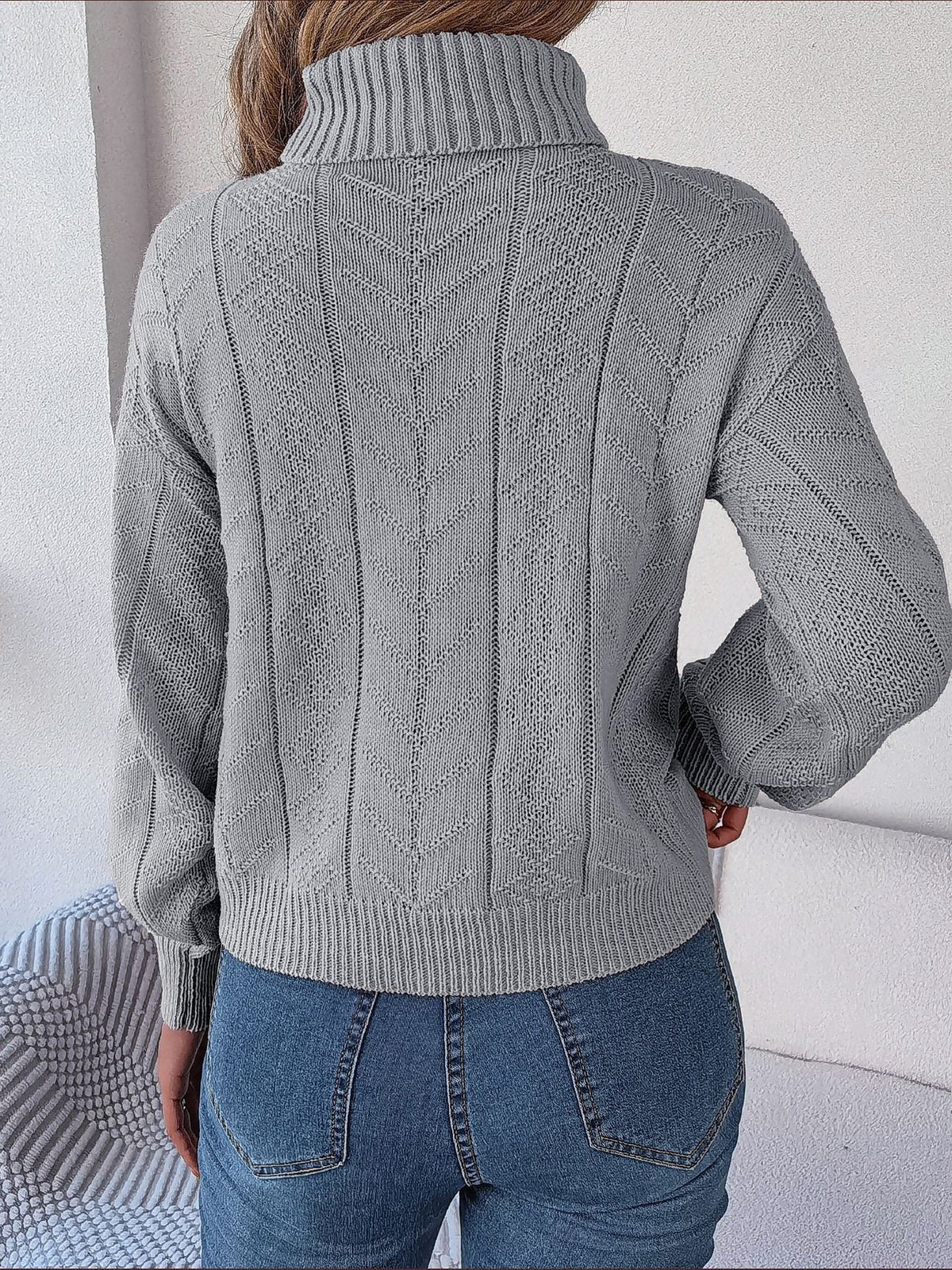 Women's Tuck-In Turtleneck Sweater with Raised Cable Detail