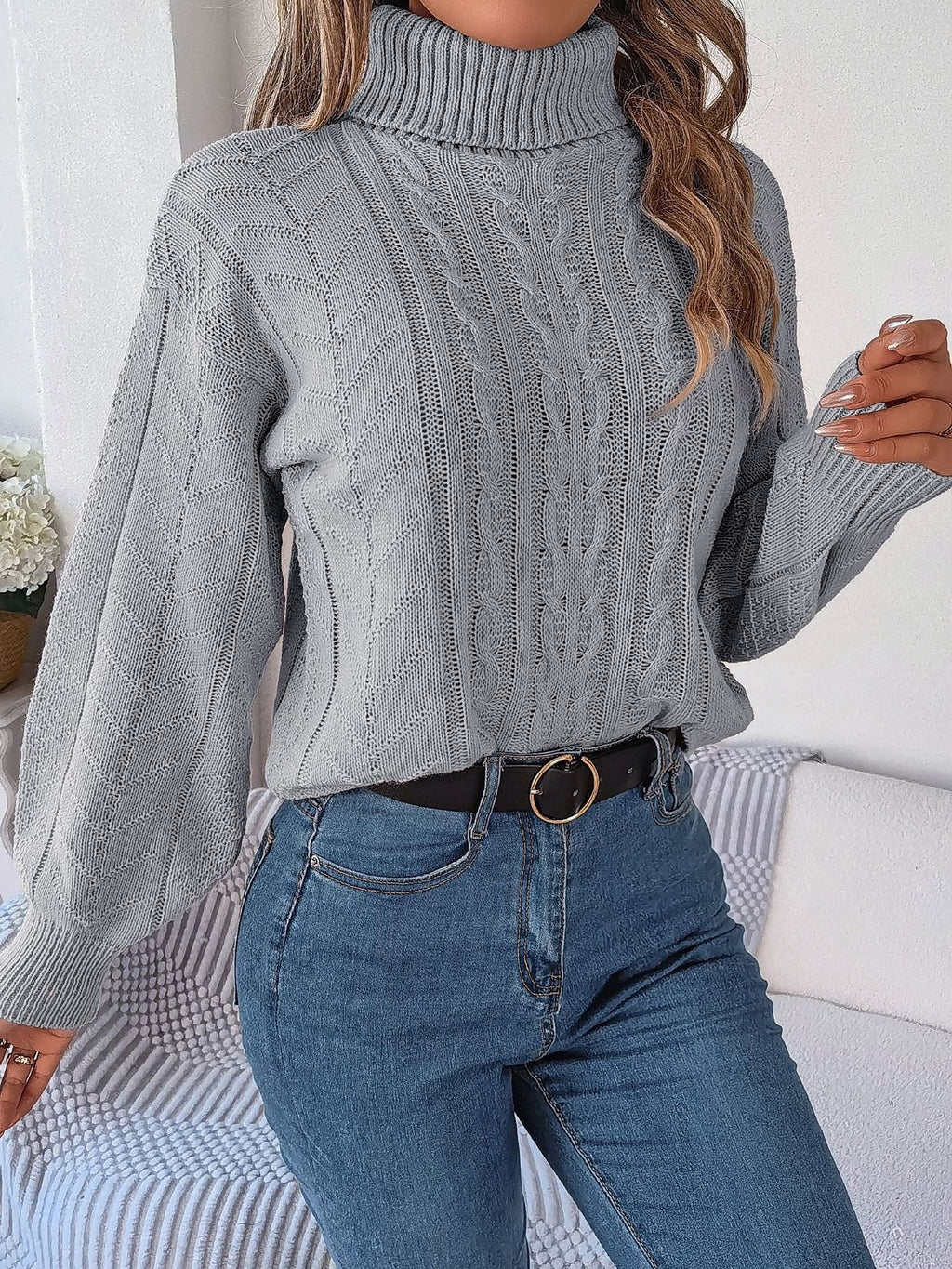 Women's Tuck-In Turtleneck Sweater with Raised Cable Detail