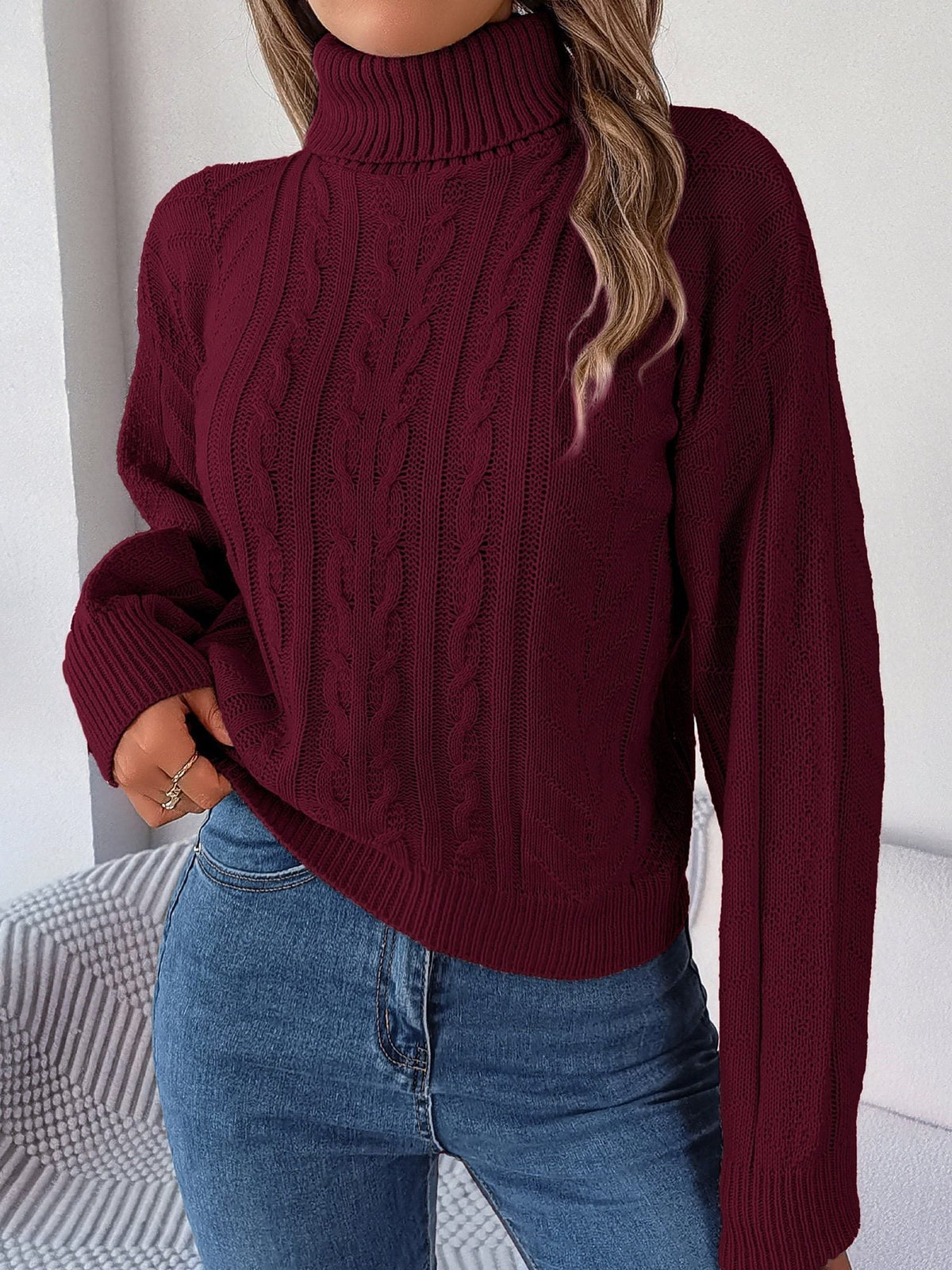 Women's Tuck-In Turtleneck Sweater with Raised Cable Detail