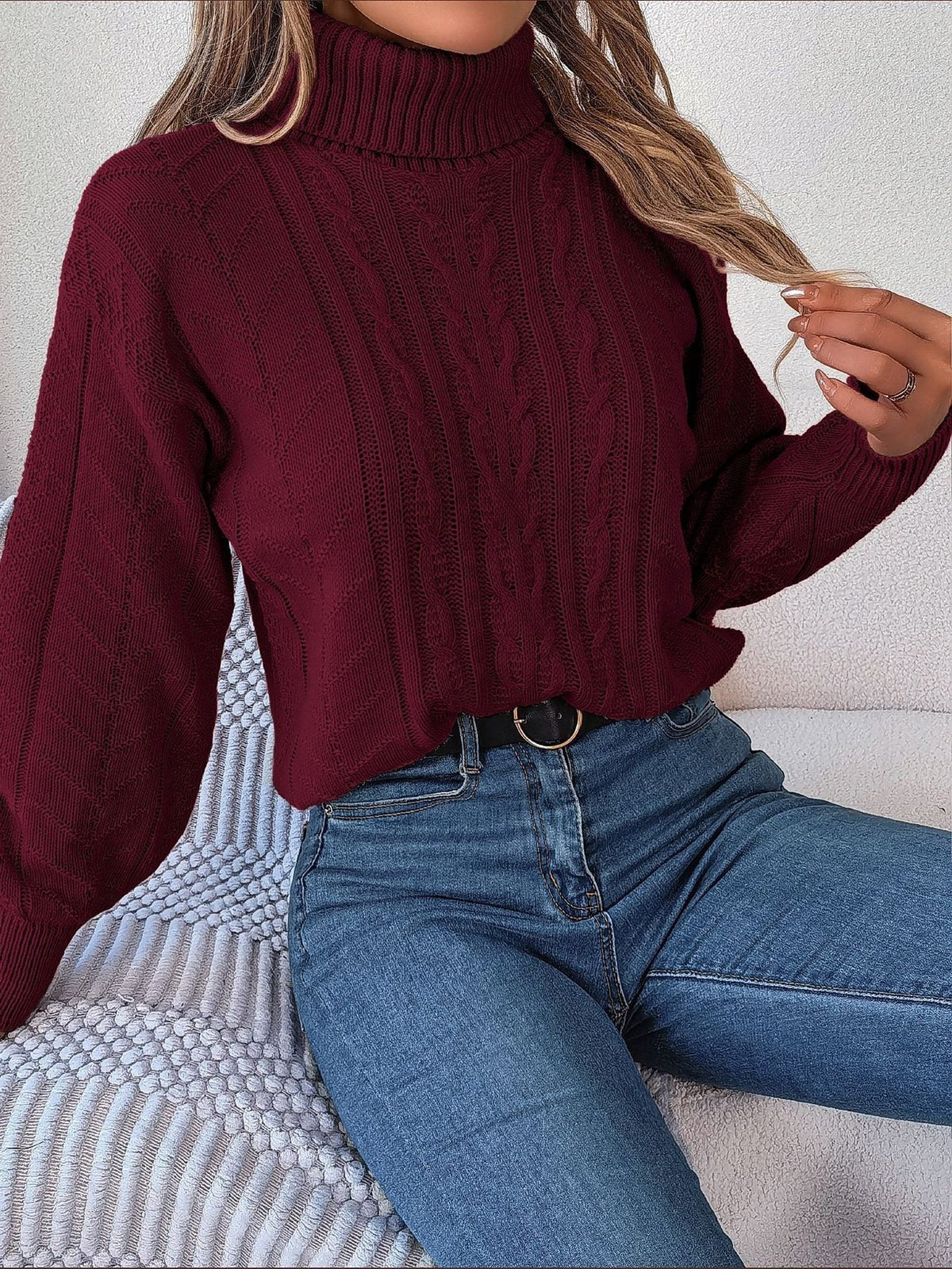 Women's Tuck-In Turtleneck Sweater with Raised Cable Detail
