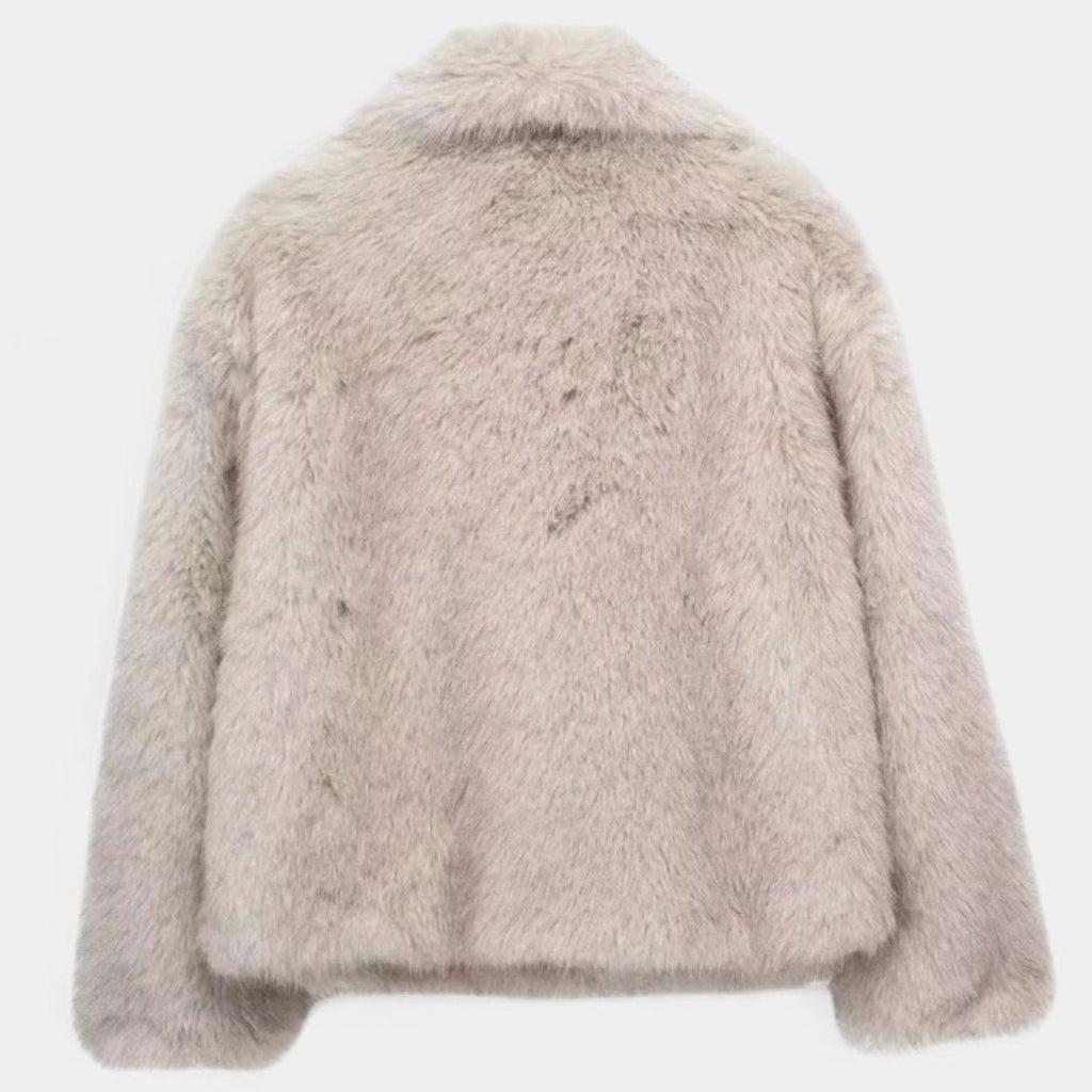 Women's Short Plush Faux Fur Jacket with Face-Framing Collar