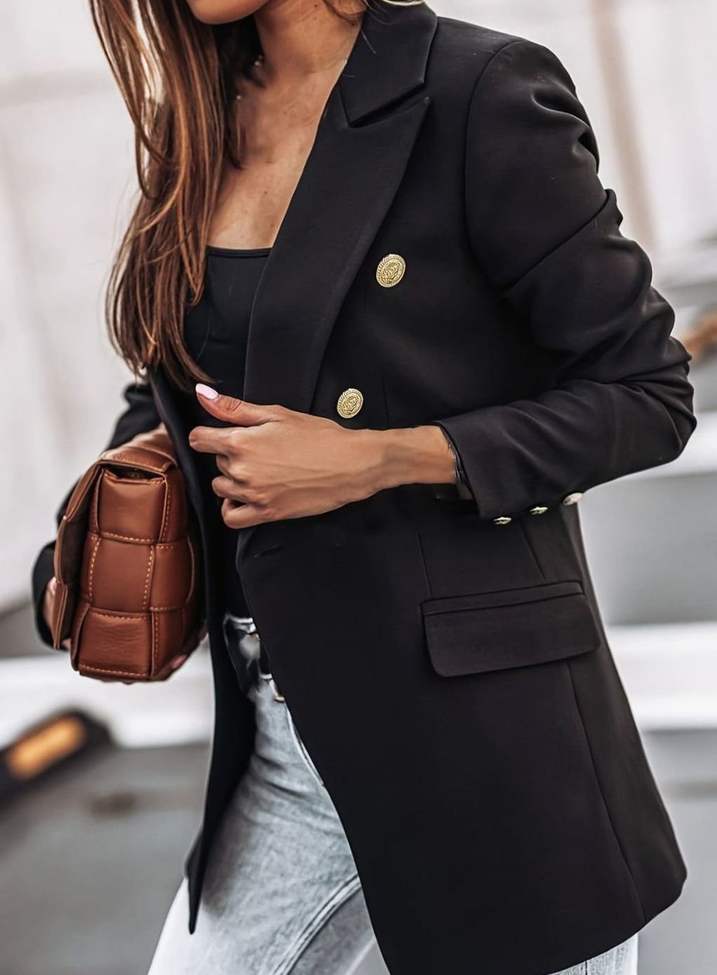 Women's Structured Flap-Pocket Blazer with Double-Breasted Front - Black