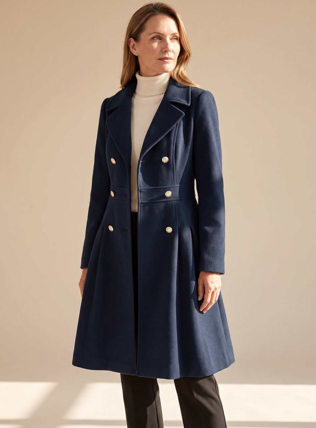 Women's Wool-Blend Flared Pleat Coat with Wide Notched Lapels