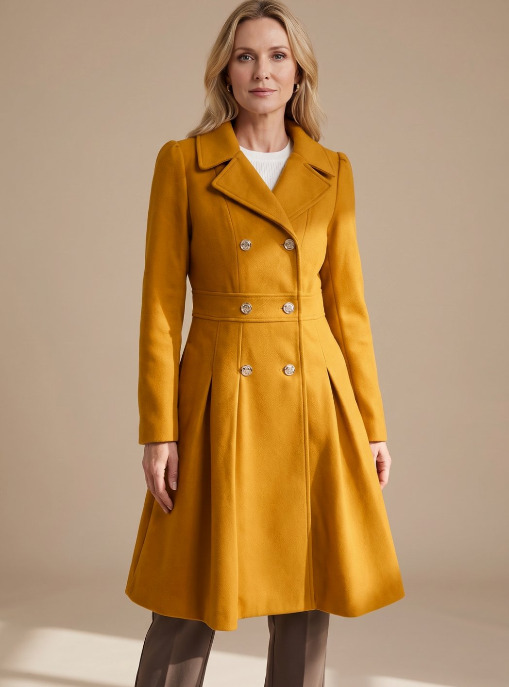 Women's Wool-Blend Flared Pleat Coat with Wide Notched Lapels