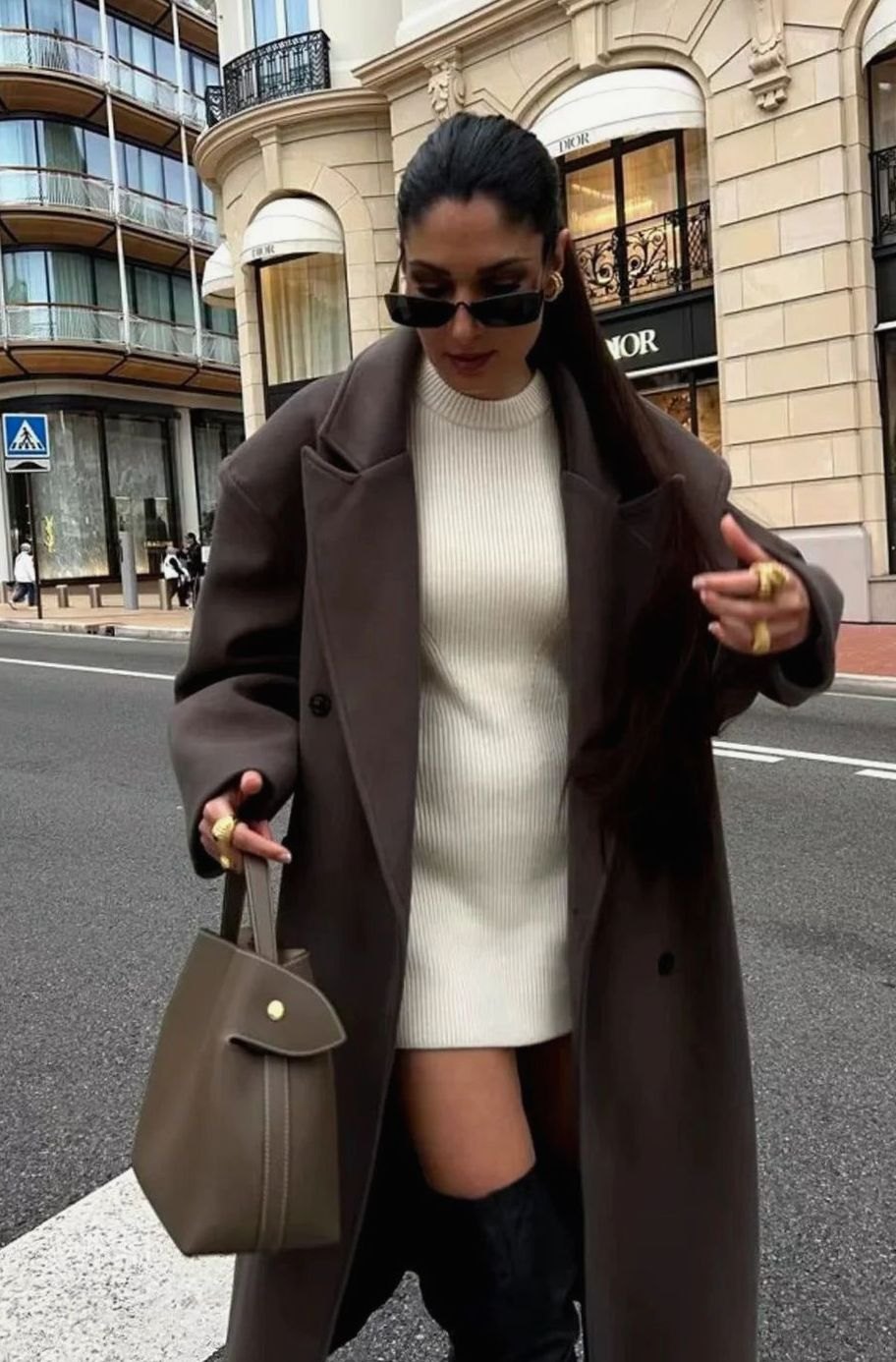 Women's Dramatic Maxi-Length Buttoned Coat with Oversized Fit